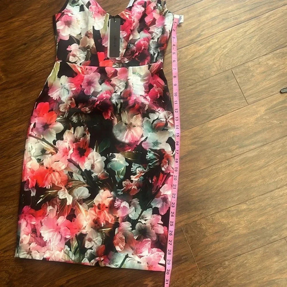 Black Halo Floral Spaghetti strap midi dress-NWT Size 4 - Picture 10 of 13